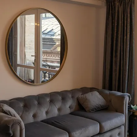 Luna Luxury Apartment
