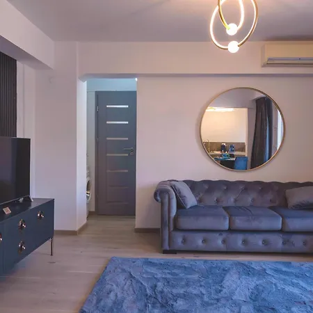 Luna Luxury Apartment *