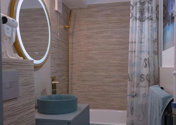 Luna Luxury Apartament *